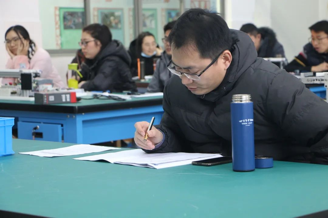 1614157090.jpg 1614157090.jpg